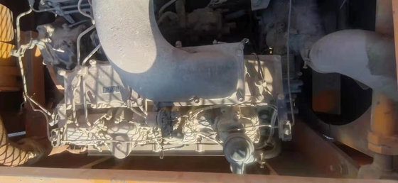 KYB Hydraulische cilinder gebruikt Kato NK-250E NK-500E NK-800E 80T vrachtwagen kraan in Shanghai