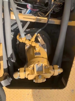 140000 KG Gewicht van de machine Gebruikte Japanse CAT 6015B 6015 320d2 320c 320d 320b graafmachine