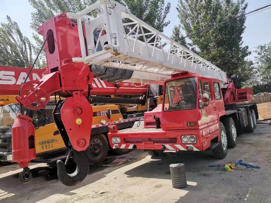 TG-500E Vrachtwagenkraan Mobiele kraan QY25K QY25KA QY50KA QY50K QY70K QY70KA QY100K STC500 in Shanghai