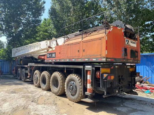 TADANO TG-1000E TG-1500E 100T 150T vrachtwagen kraan mobiele kraan QY25K5 QY50KA in Shanghai