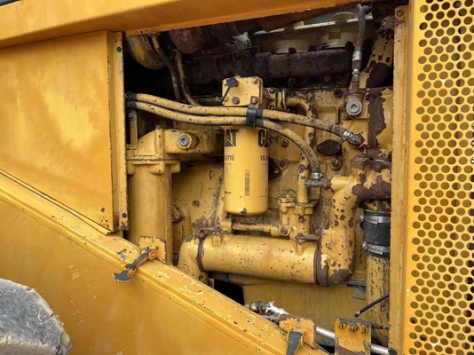 Gebruikte wiellader met andere hydraulische pomp en in goede staat