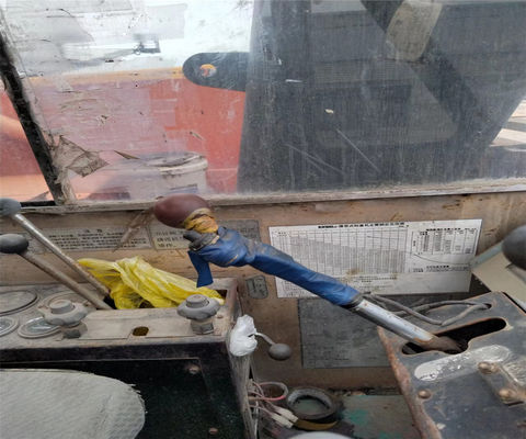 Vloeibare en veilige opheffingen met de 50 ton gebruikte vrachtwagenkraan KH180