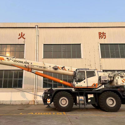 ZOOMLION RT75 RT25 Kraan voor ruw terrein met hydraulische cilinder van Changjiang in Shanghai