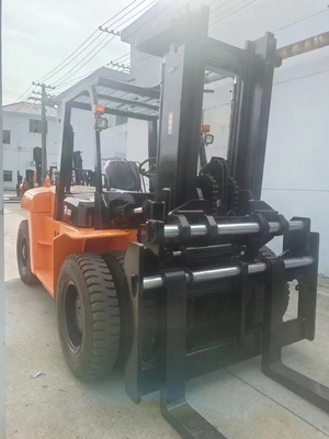 Verhoog de efficiëntie van uw magazijn met HANGCH R100 vorkheftruck en 1220mm vorklengte