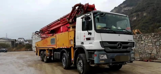 37M Betonpomptruck met Benzz Vol Chassis HOWO Tipper Truck 25t 40t 6x4 8x4 Type