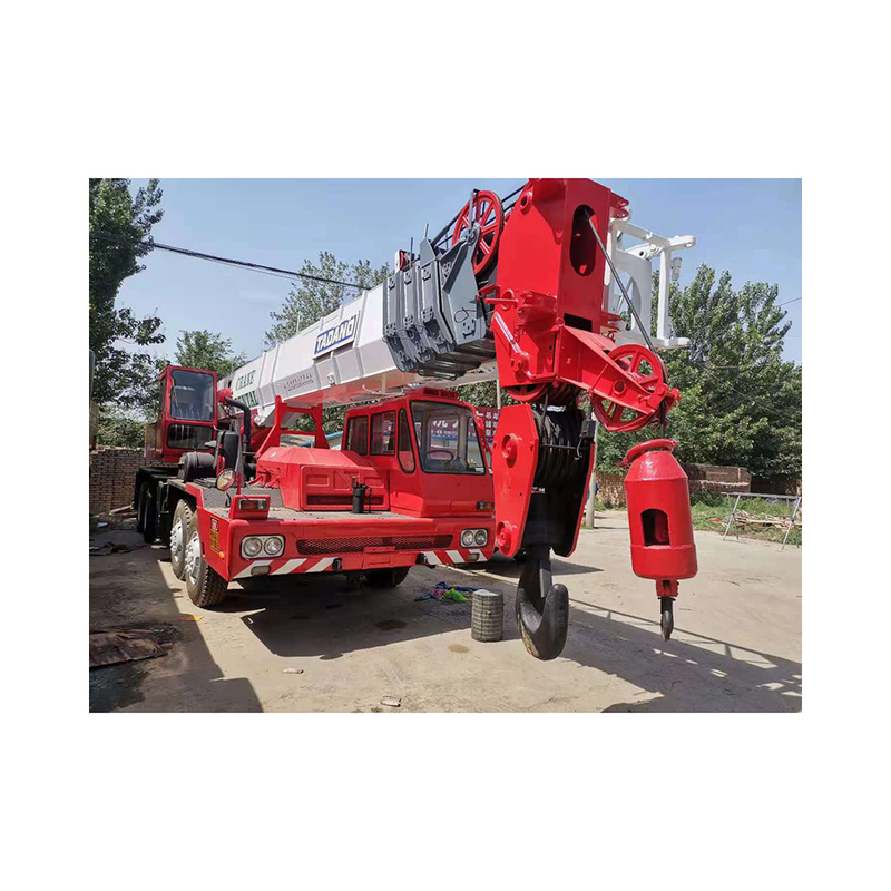 Nissan Hydraulic Pump Gebruikte TL-500E TL-300E TG-500E GT-650E GT-550E mobiele kraan uit Japan