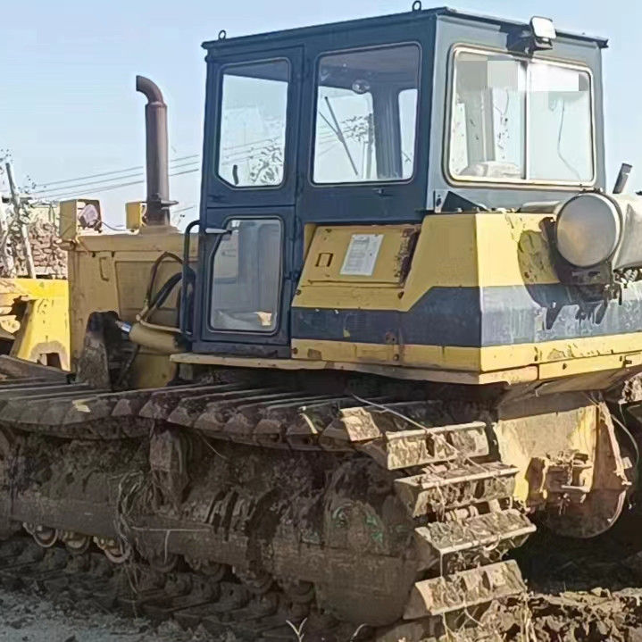 CAT D7H D7G D7R D8R D11R D8K D8N D9N D9R D155A D375A d31p d60p d41p Gebruikte bulldozers