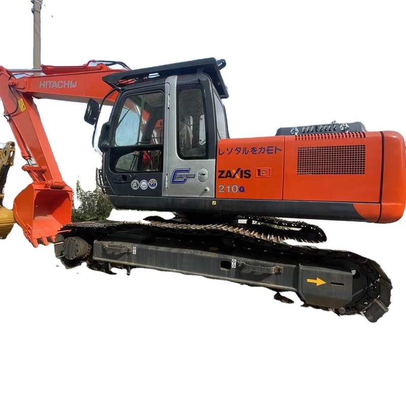 Gebruikte Hitachi graafmachine ZX210 met een emmercapaciteit van 0,45 m3 en een gewicht van 21500 kg