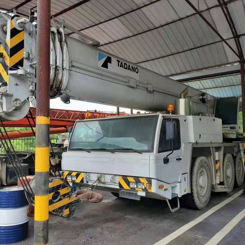 Eaton hydraulische pomp en 3000 werkuren gebruikt vrachtwagen kraan ATF110G voor zwaar hefwerk