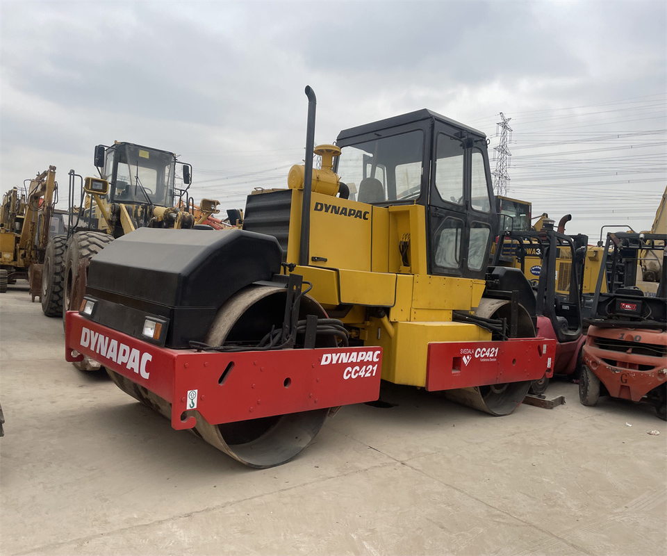 Gebruikte wegroller CC421 CC211 CA301D CA30D met dubbele trommelroller