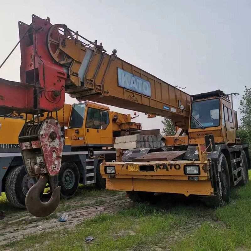 Gebruikte ruwe kraan KOBEL KATO TADANO RK500 RK250 TR500EX KR50H met hydraulische pomp van 50 ton