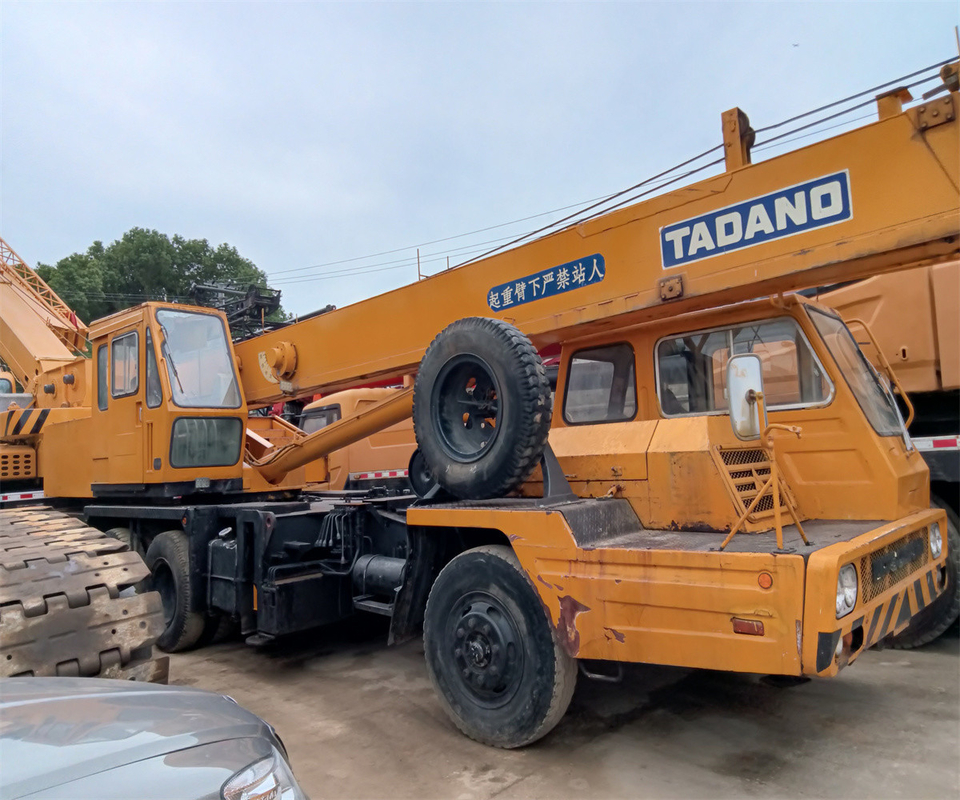 250 t capaciteit TADAN TL250 kruipkraan voor machines in grote vraag