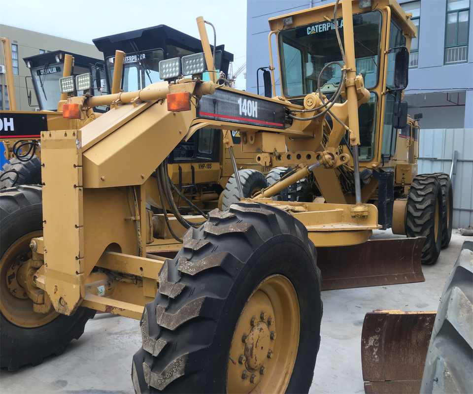 14000 KG Gebruikte motorgrader 140H 140G 140K met 3000 werkuren